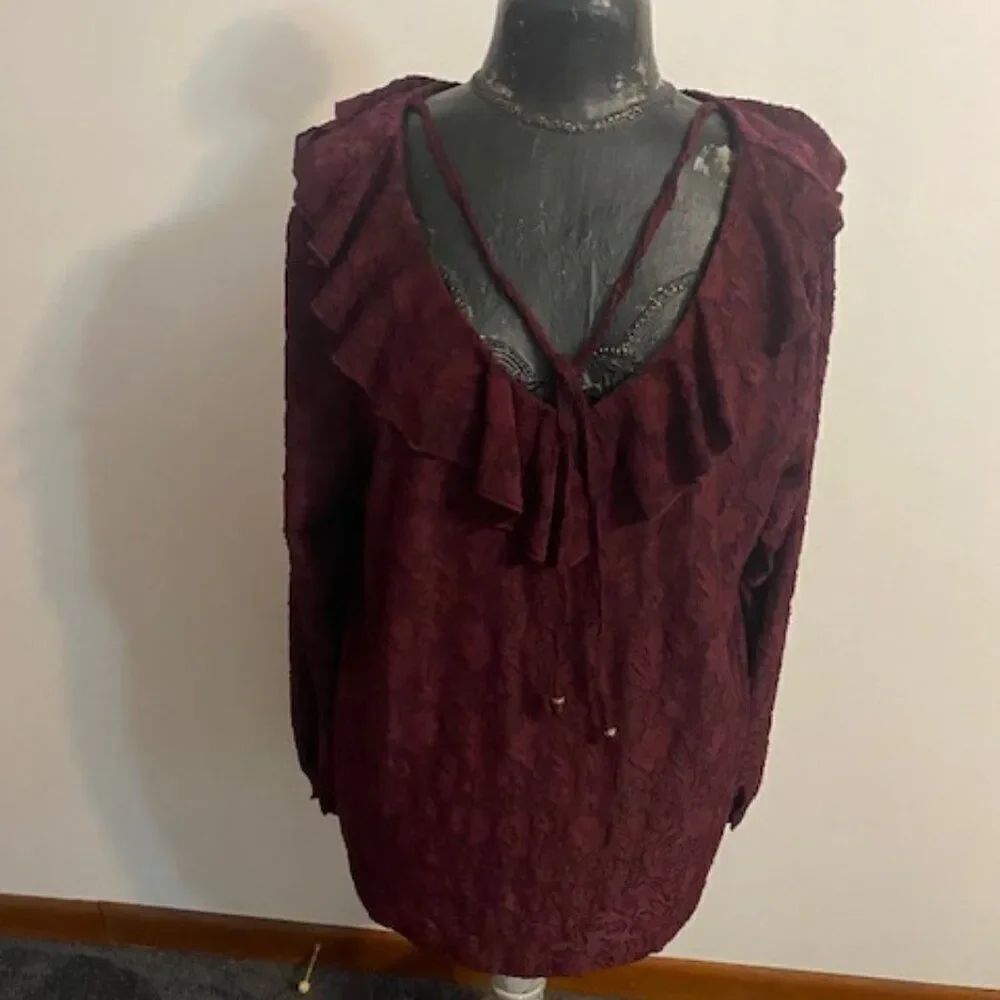 Susan Graver Burgundy Ruffle Lace top, size XL